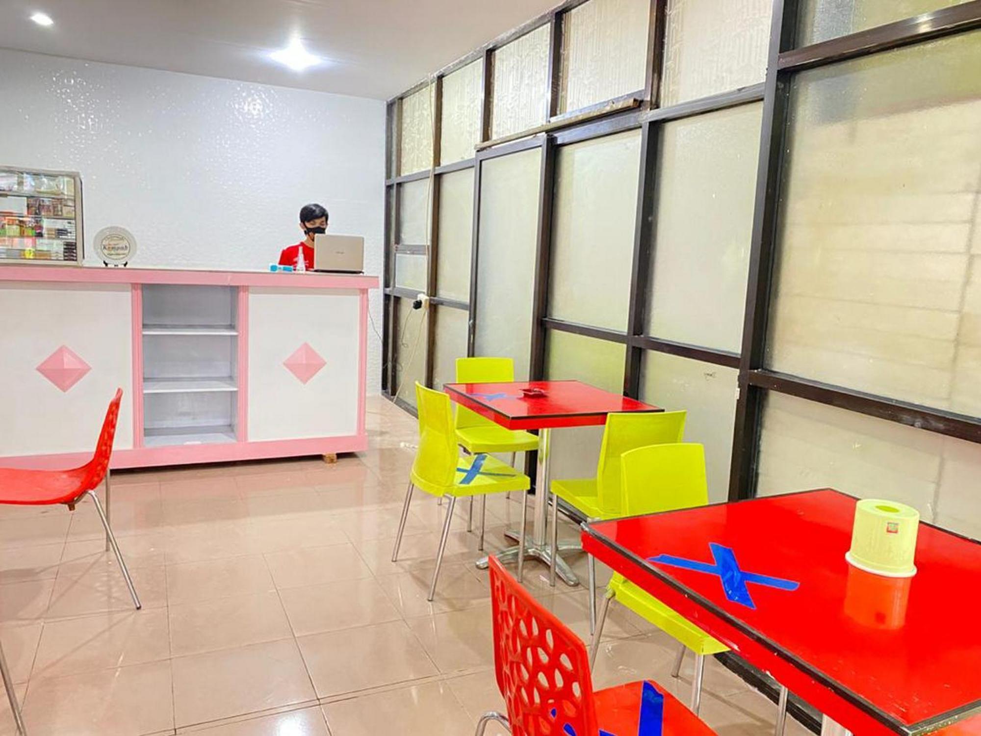 Reddoorz At Homestay Madu Μακασάρ Εξωτερικό φωτογραφία